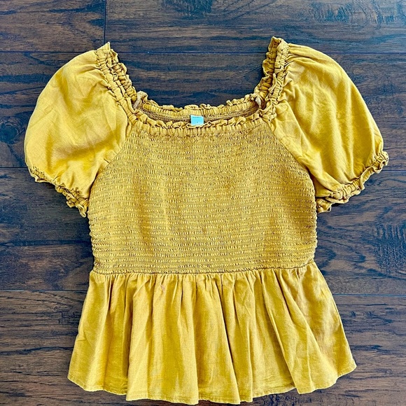 Old Navy Top - Picture 3 of 3